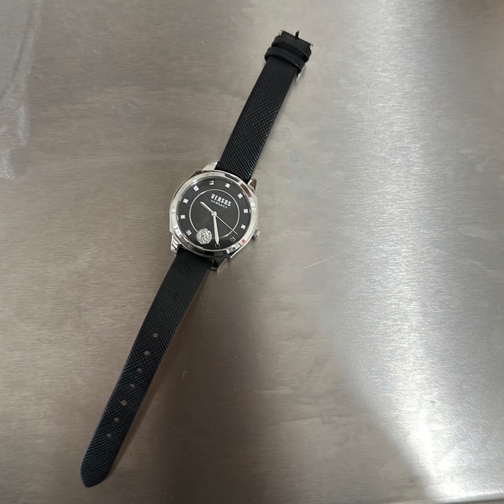 Brand new versus watch